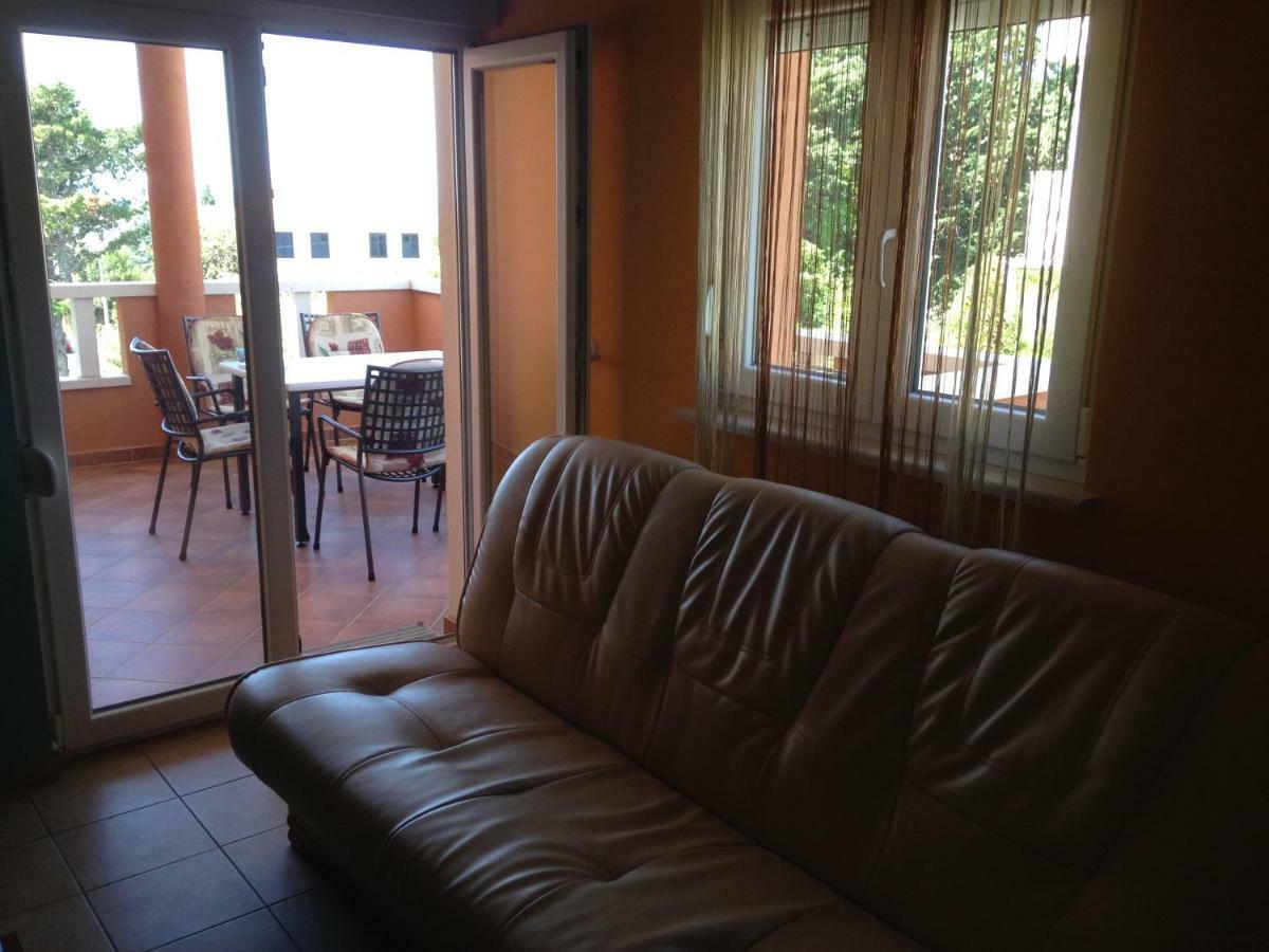 Novalja Zrce Apartment Ngoại thất bức ảnh