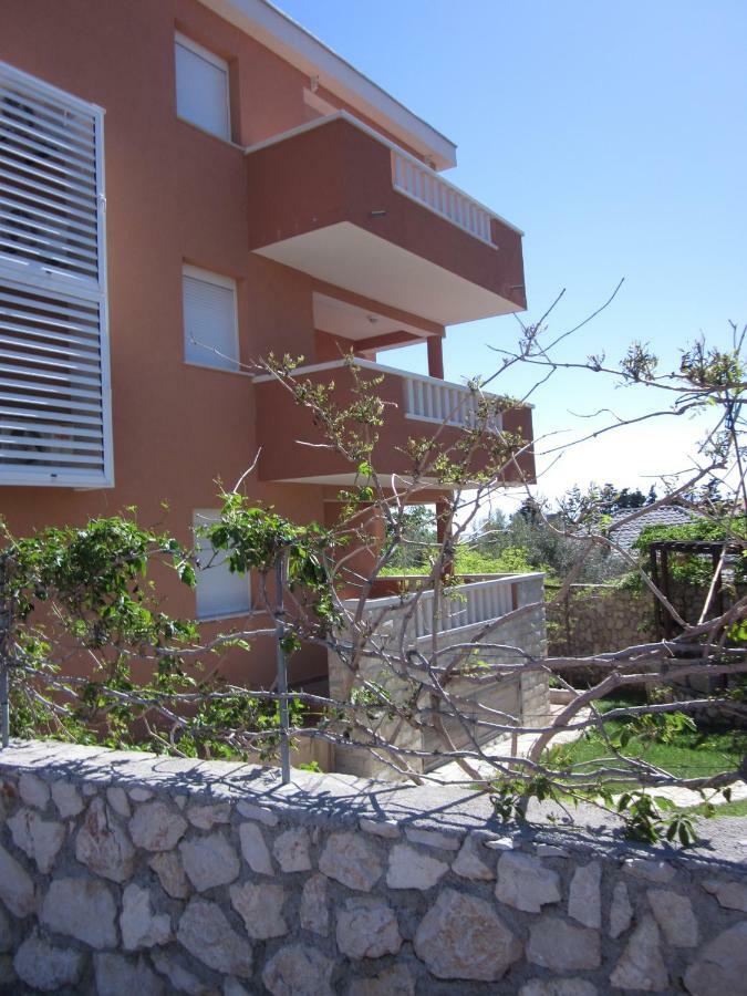 Novalja Zrce Apartment Ngoại thất bức ảnh